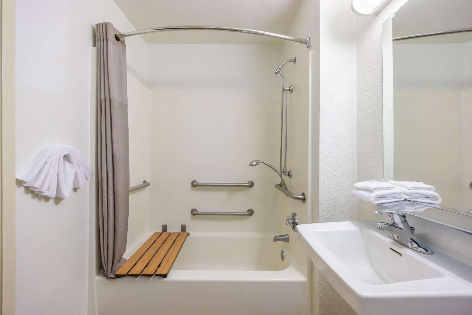 סי טק Studio 6 Seattle, Wa Sea Tac Airport South מראה חיצוני תמונה